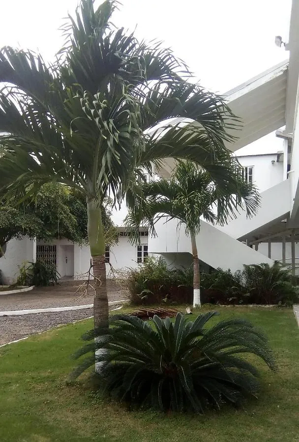 Sea Shell Palms, Ocho Rios Bed & Breakfast